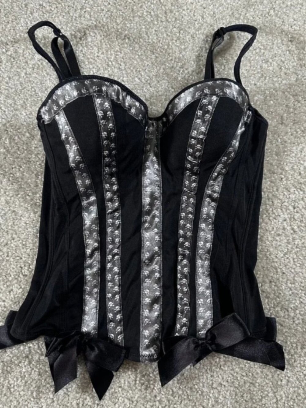 Hot Topic Y2k Gothic Black Skull Print Corset Top Bustier with Bows 32A Edgy